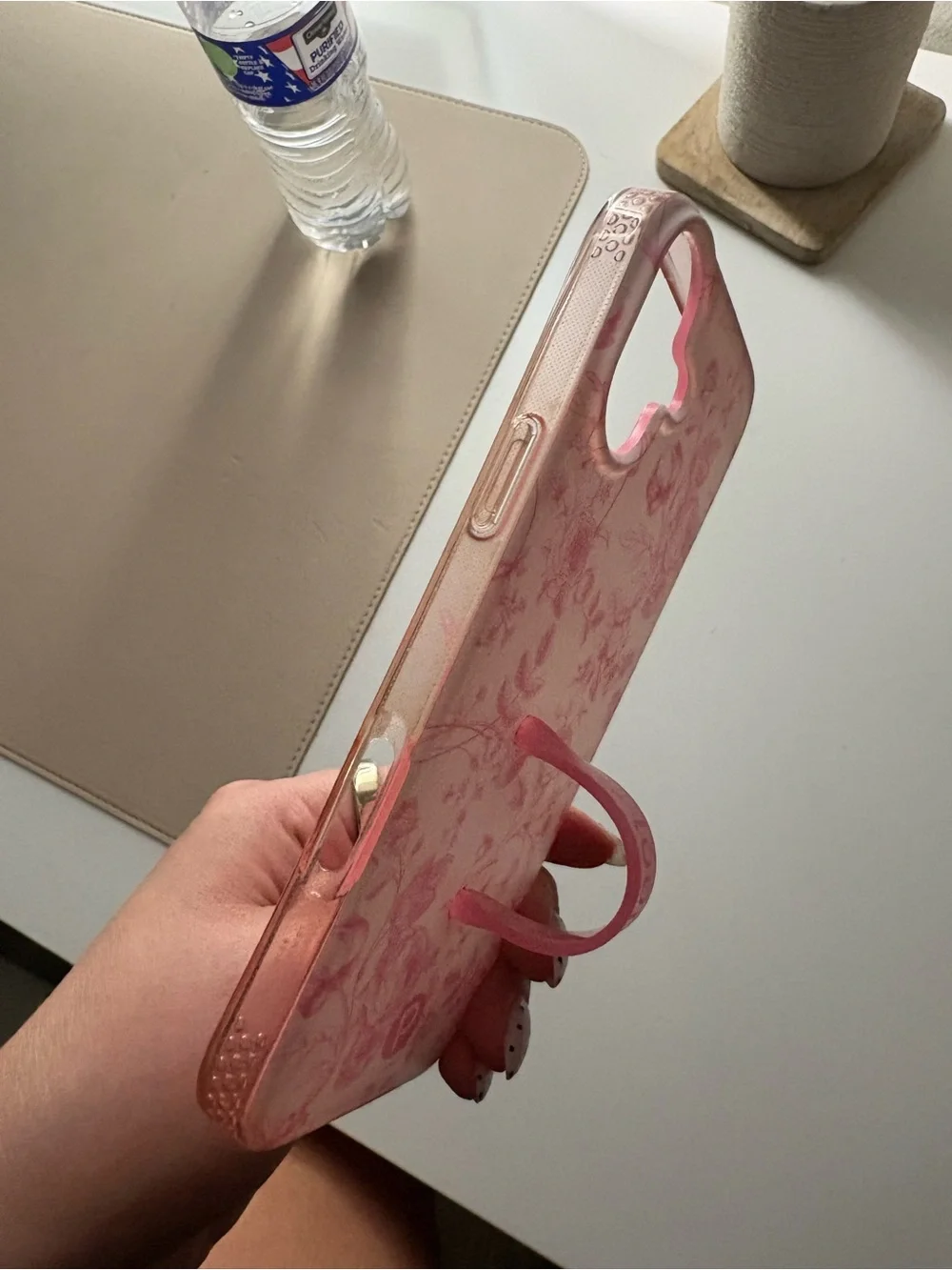 Loopy Case Pink Floral Phone Case with Finger Loop